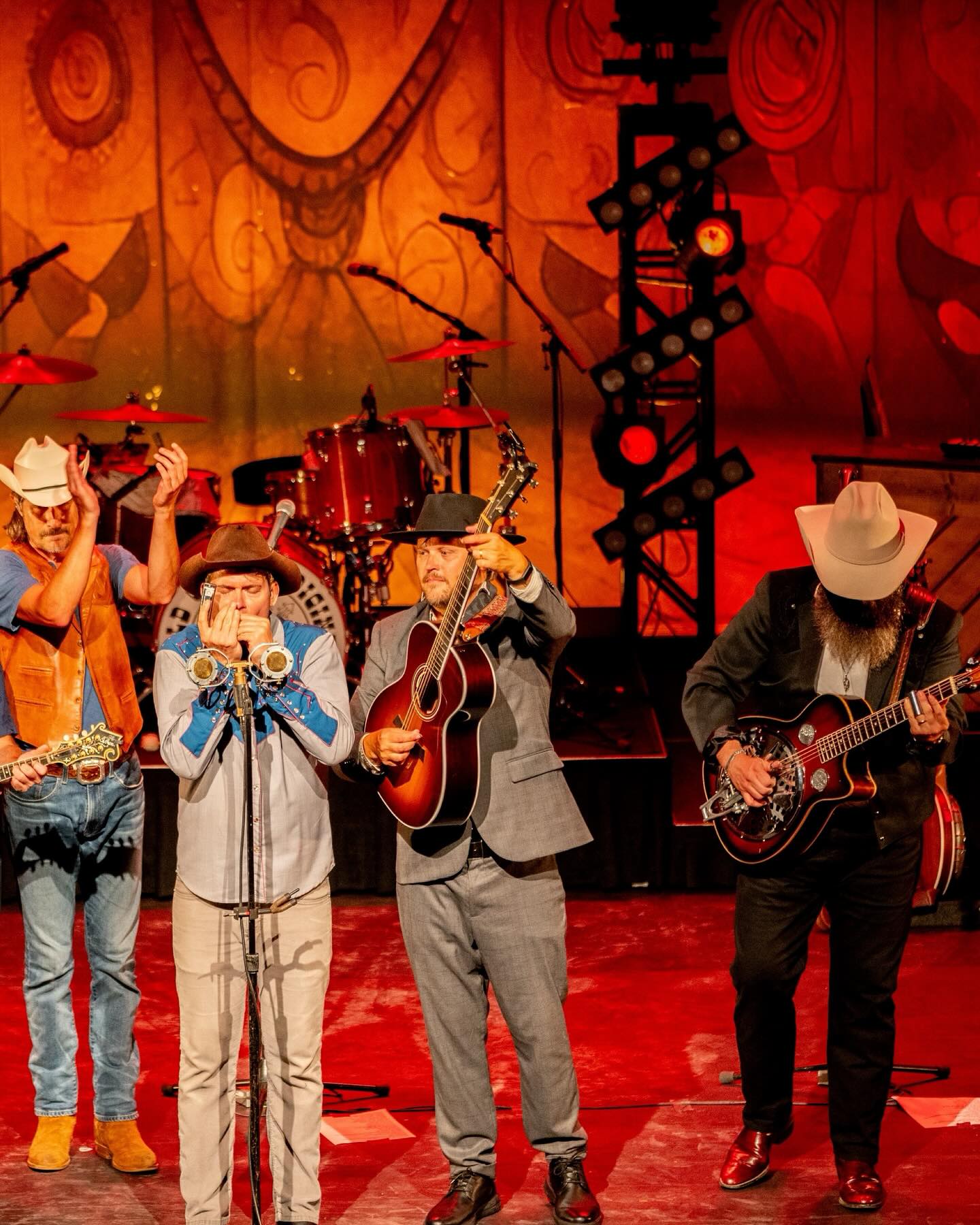 Old Crow Medicine Show